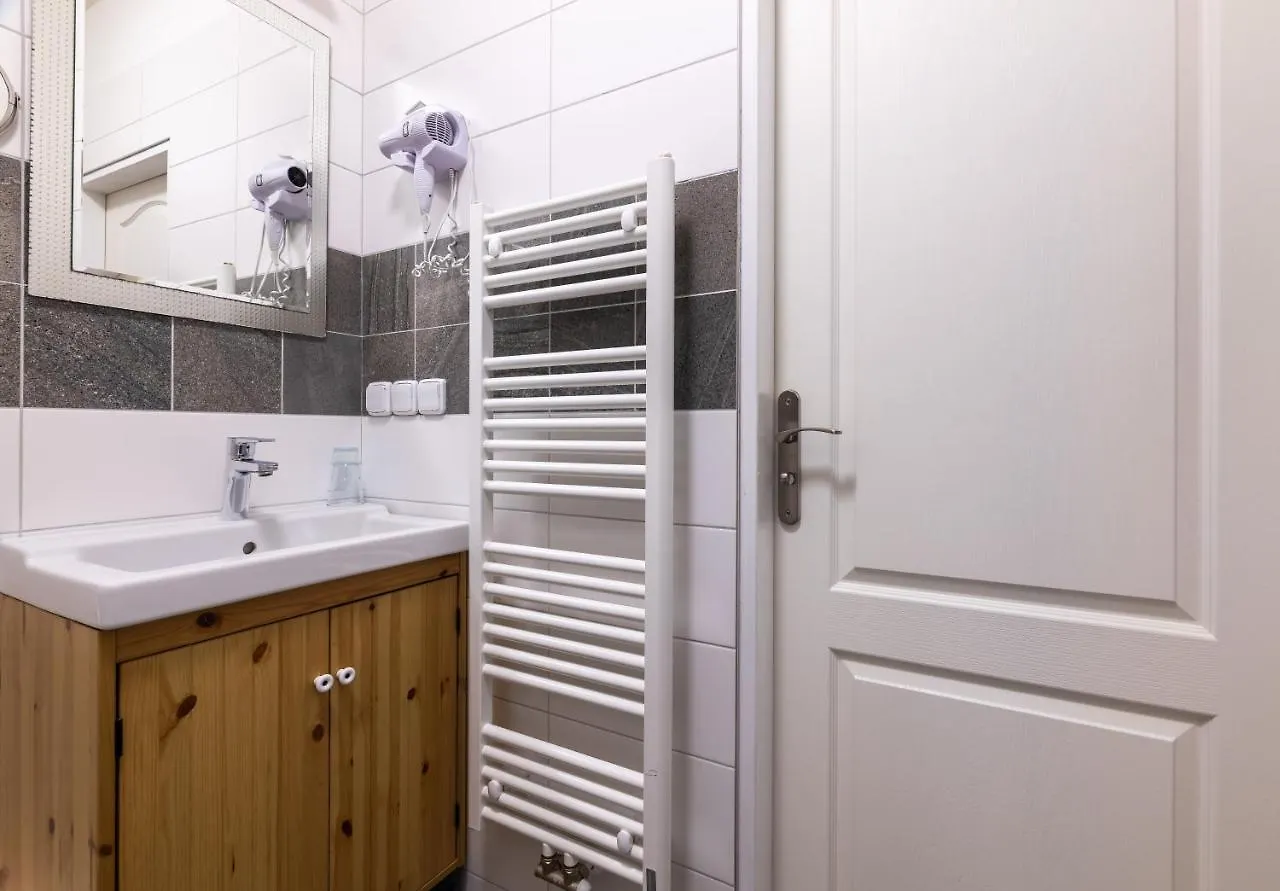 Guest house Penzion Rodos - Cafe Prague
