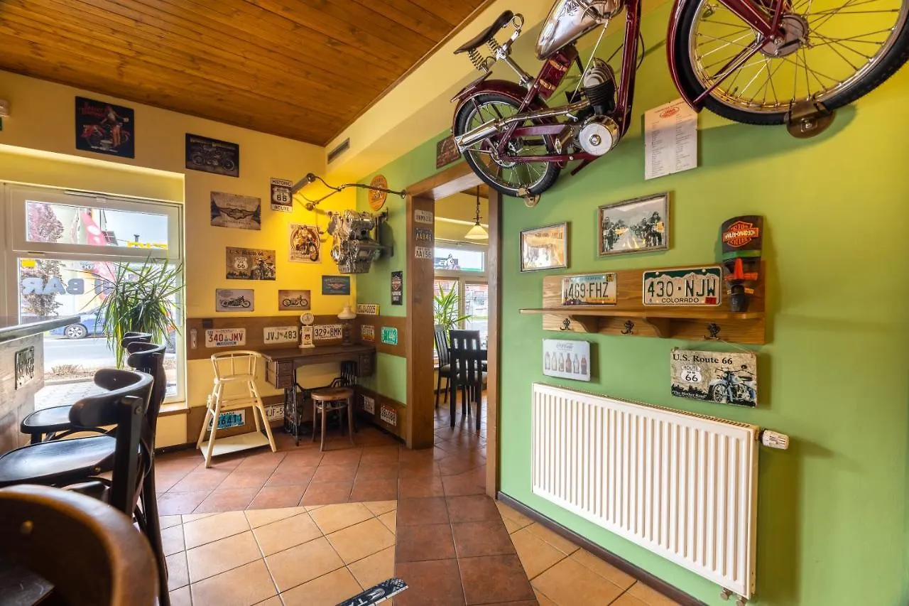 Guest house Penzion Rodos - Cafe Prague